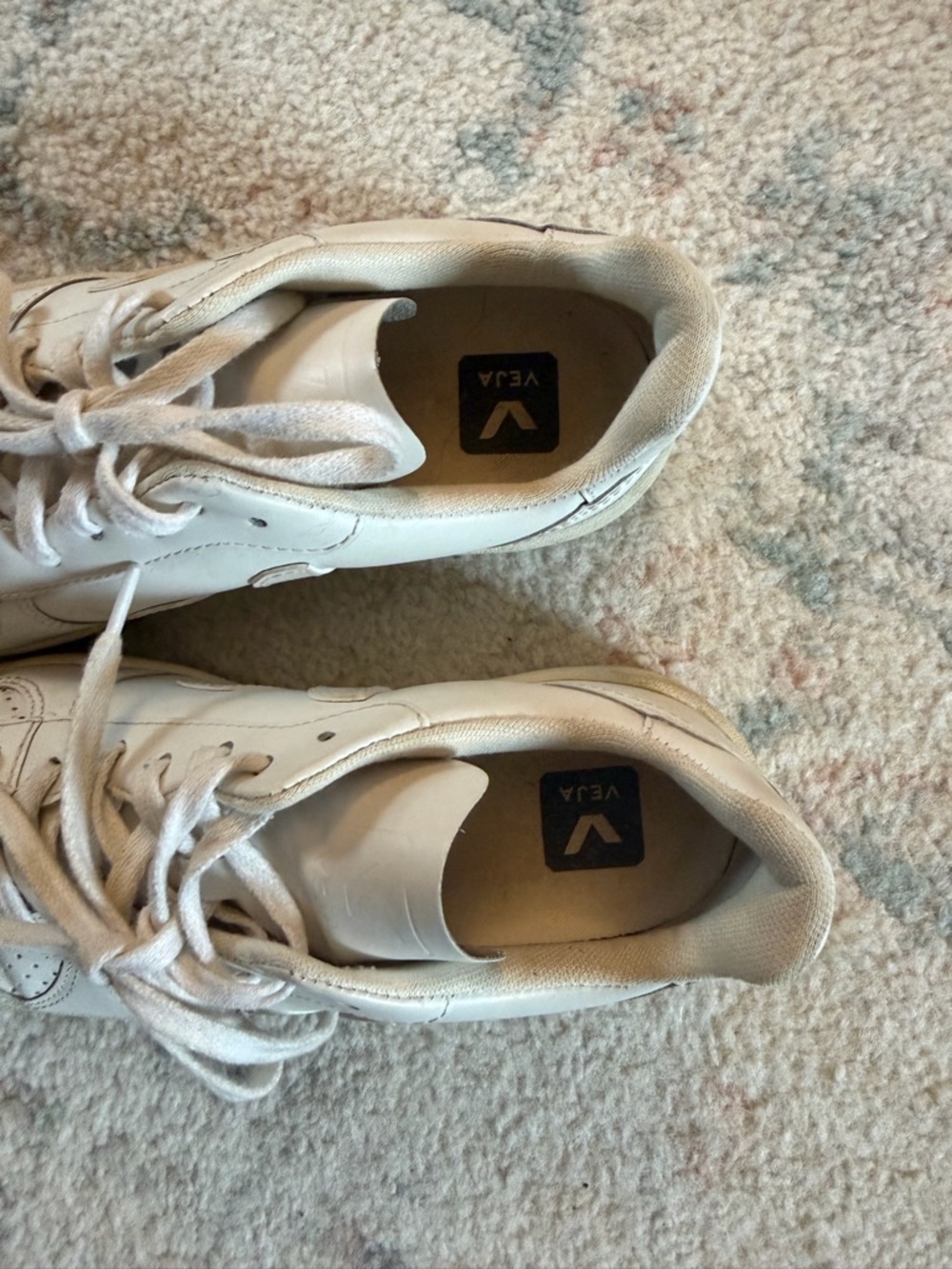 Veja V-10 Leather Sneakers - Picture 5 of 7
